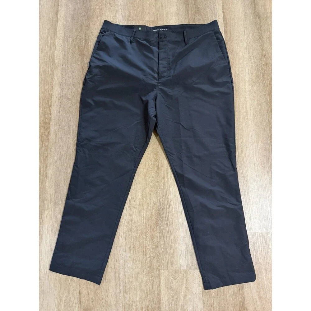 Banana Republic Men’s Flat Front Pants Lot Of 2 Blue And Black NEW 40x30